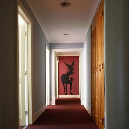 Shiado Hostel Lissabon